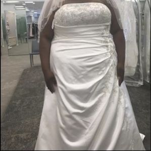 Davids bridal dress